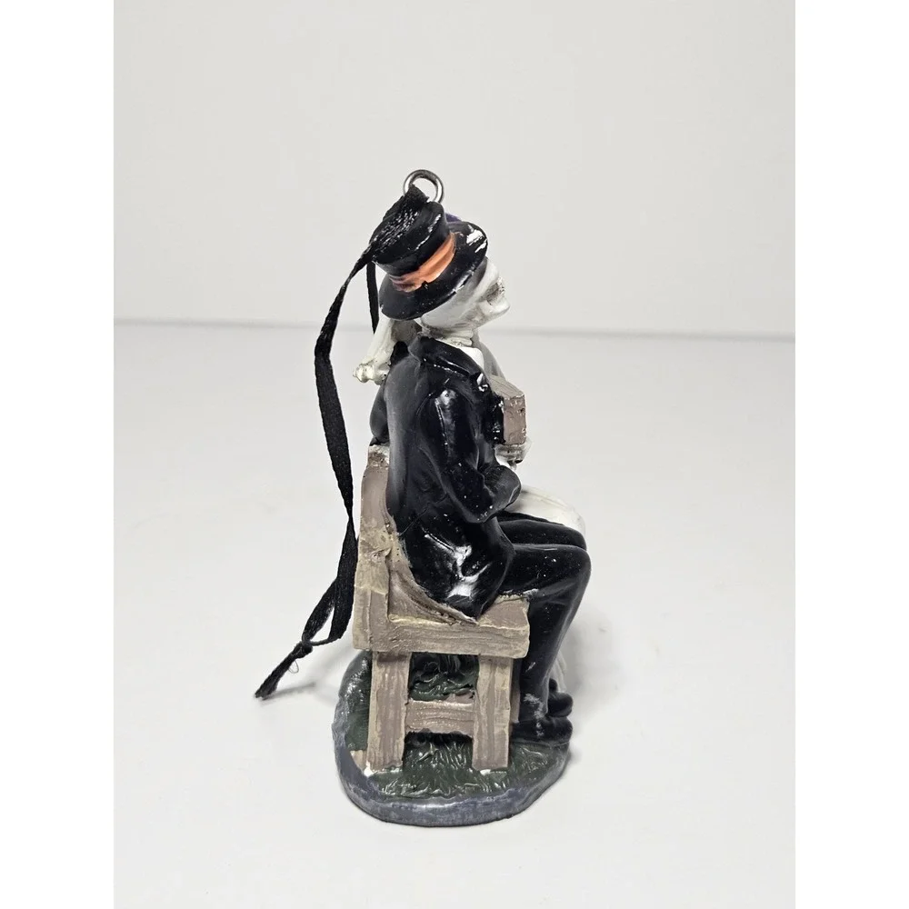 Cracker Barrel Halloween Skeleton Bride Groom Bench Ornament Together 4ever